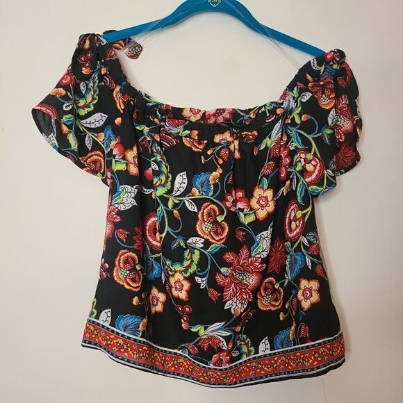 Black Bold Floral Off Shoulder Blouse (NWT) - Picture 1 of 12